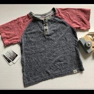 Free Planet Top Shirt Henley Grey Blue Red